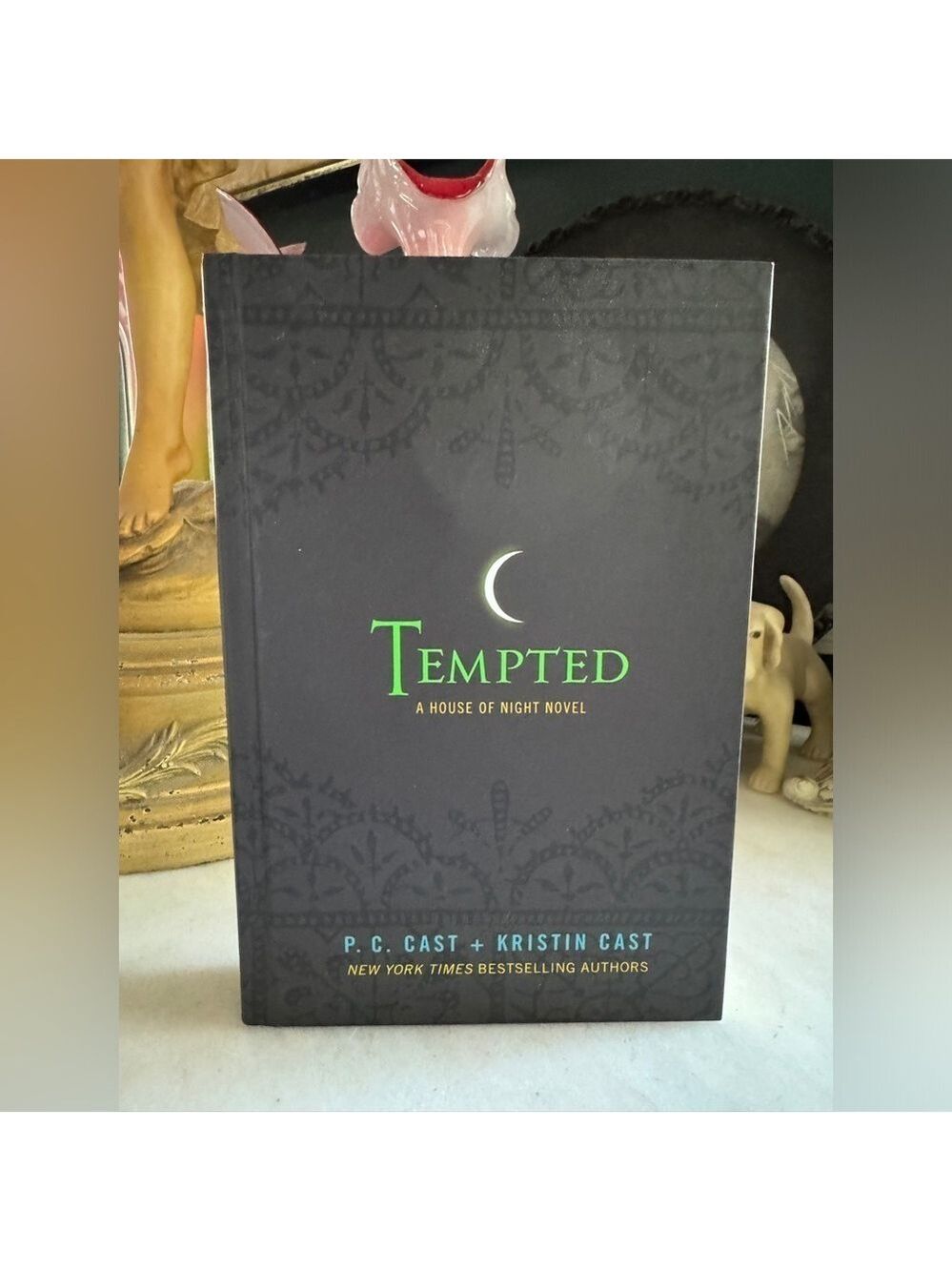 Tempted A House of Night Novel by P.C. Cast and Kristen Cast Hard Cover (2009)